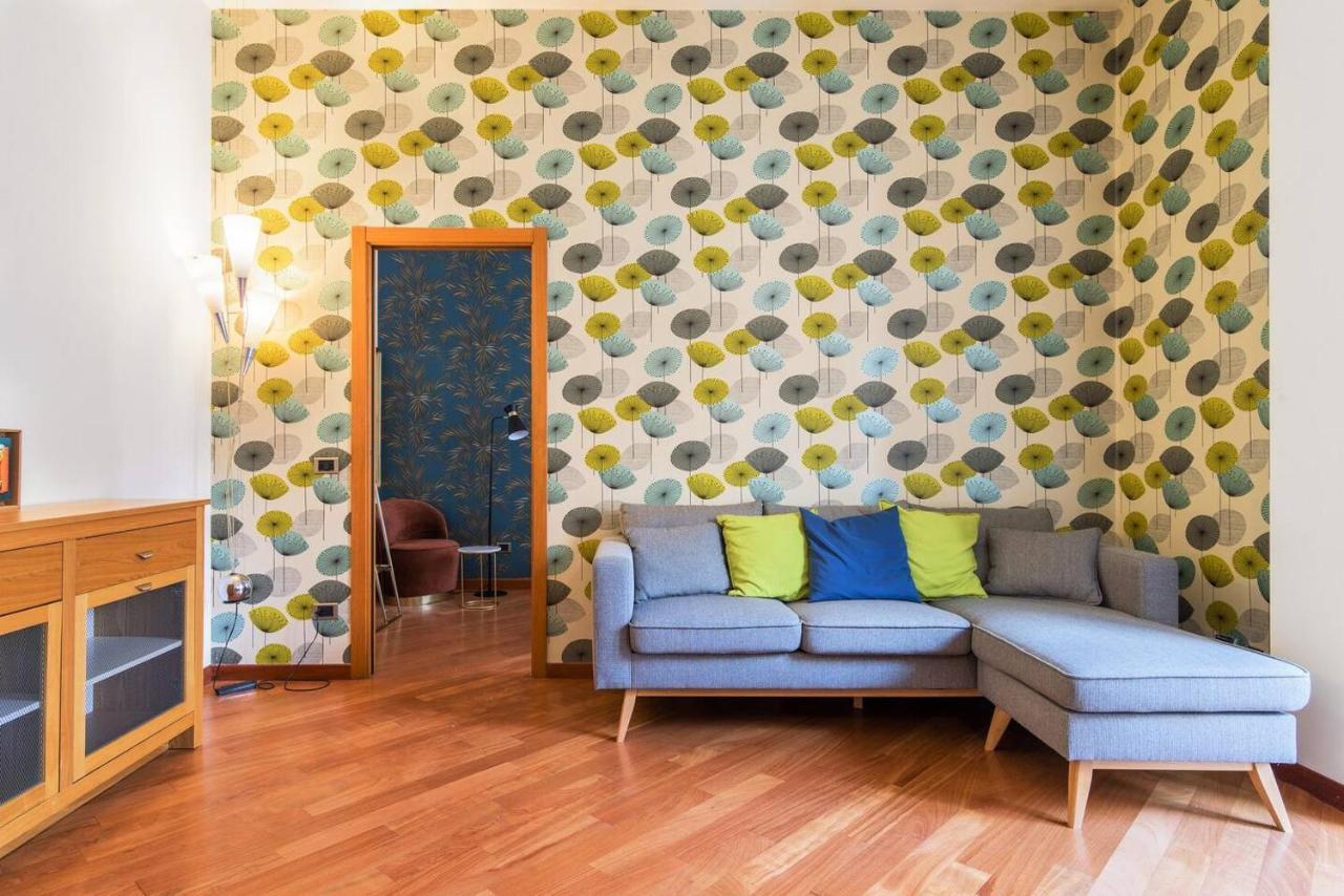 Colored And Spacious Flat Close To Navigli By Easylife Мілан Екстер'єр фото