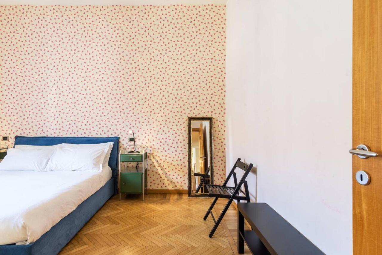 Colored And Spacious Flat Close To Navigli By Easylife Мілан Екстер'єр фото